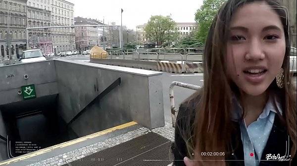 Squirting Oriental teen tourist May Thai gets fucked POV