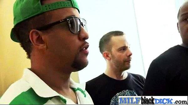 Housewife (lucky starr) In Sex Act On Black Mamba Cock vid-21