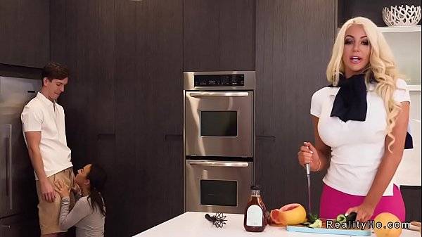 Huge tits Milf and teen fucks i kitchen