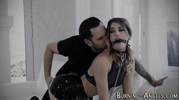 Submissive goth ho fucked